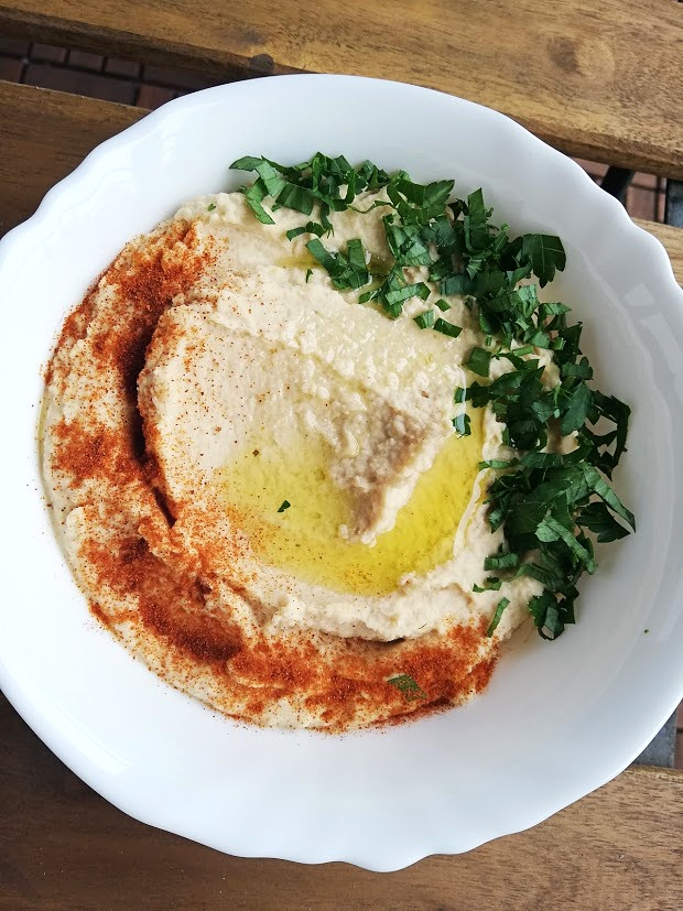 Hummus