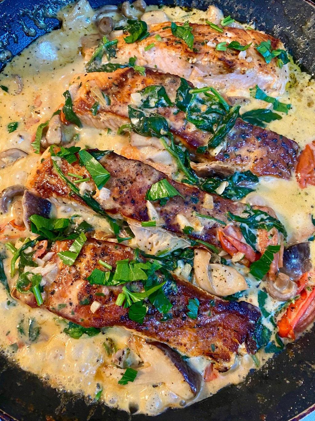 Somon in sos alb - rețetă toscană