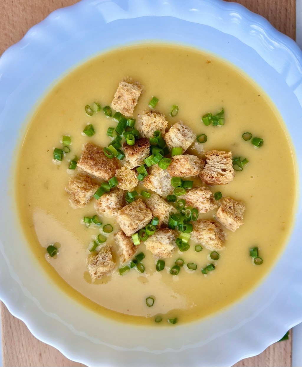 Supă cremă de praz și&nbsp;cartofi